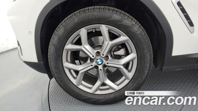 BMW X4 xDrive20i xLine