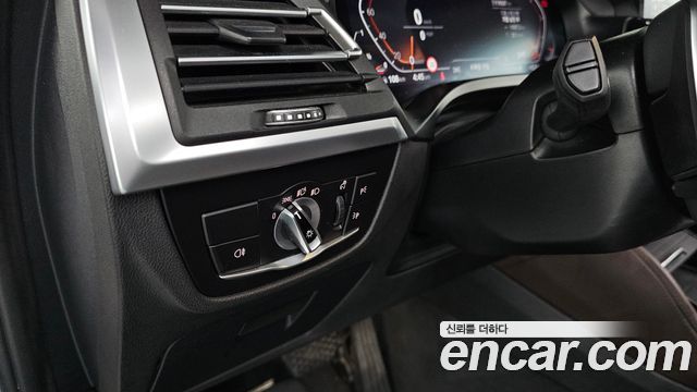 BMW X4 xDrive20i xLine