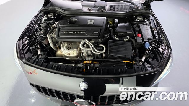 Mercedes-Benz GLA-Class GLA45 AMG 4MATIC 50th Edition