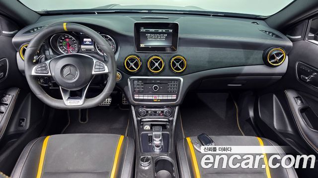 Mercedes-Benz GLA-Class GLA45 AMG 4MATIC 50th Edition