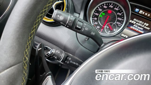 Mercedes-Benz GLA-Class GLA45 AMG 4MATIC 50th Edition