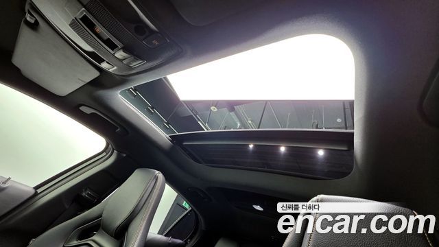 Mercedes-Benz GLA-Class GLA45 AMG 4MATIC 50th Edition