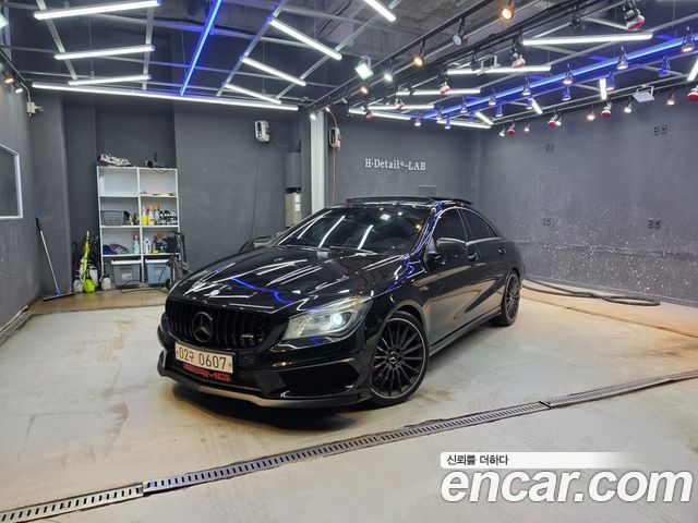 Mercedes-Benz CLA-Class CLA45 AMG 4MATIC