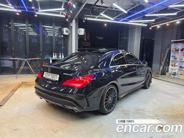 Mercedes-Benz CLA-Class CLA45 AMG 4MATIC