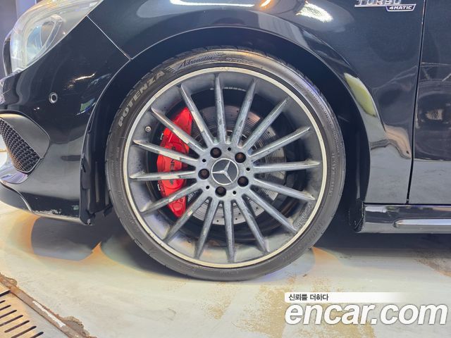 Mercedes-Benz CLA-Class CLA45 AMG 4MATIC