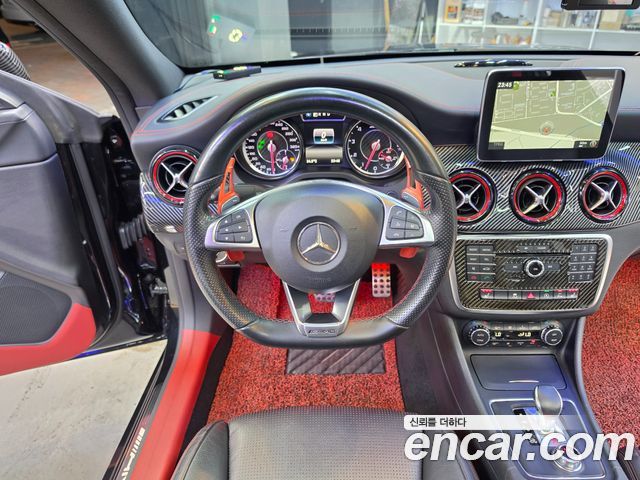 Mercedes-Benz CLA-Class CLA45 AMG 4MATIC