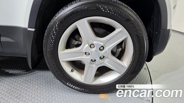 Land Rover Defender 110 D250 SE
