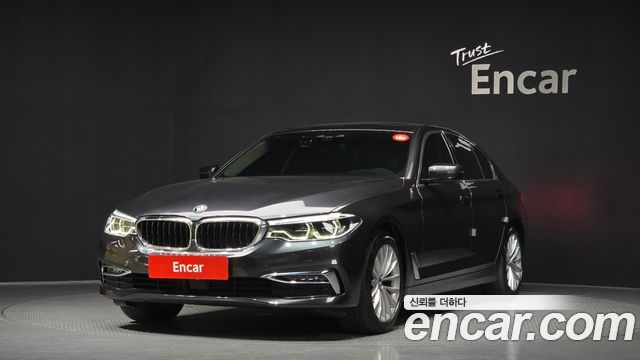 BMW 5-Series 520d xDrive Luxury Plus