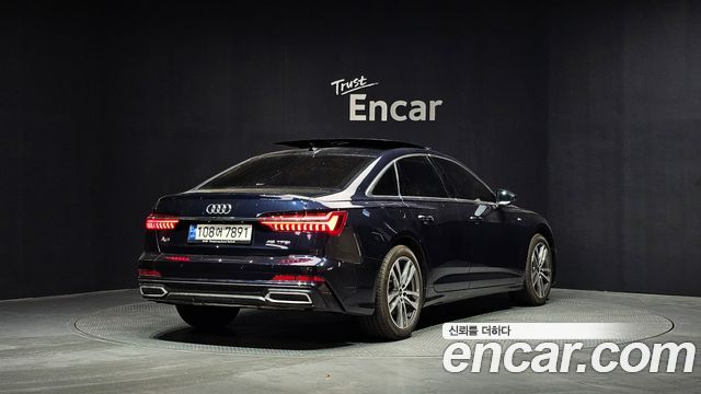 Audi A6 45 TFSI Premium