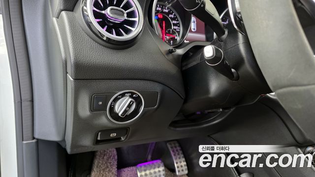 Mercedes-Benz CLA-Class CLA45 AMG 4MATIC