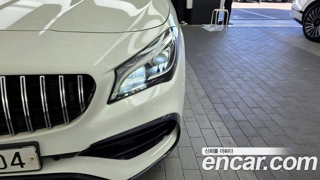 Mercedes-Benz CLA-Class CLA45 AMG 4MATIC