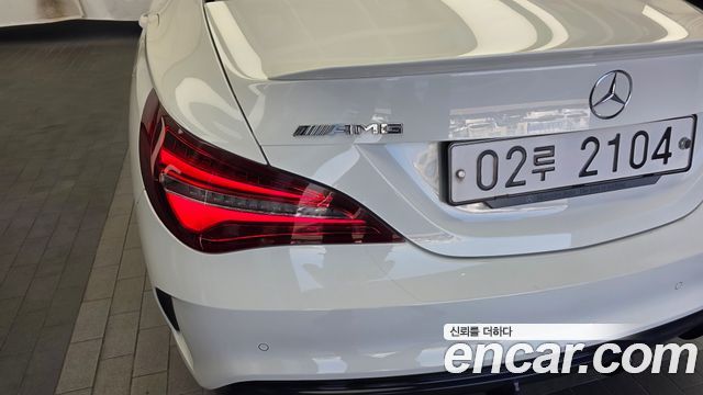 Mercedes-Benz CLA-Class CLA45 AMG 4MATIC