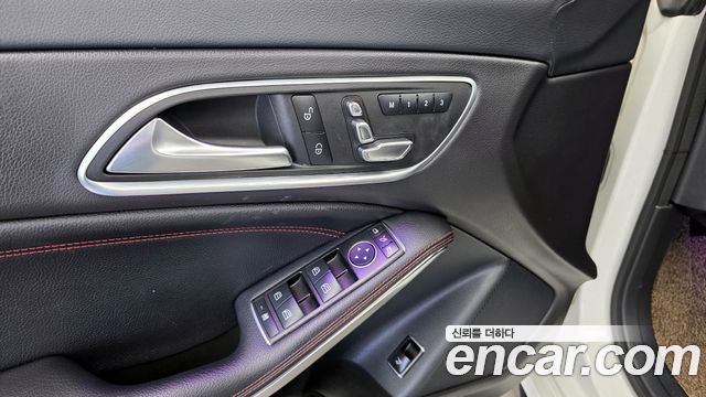 Mercedes-Benz CLA-Class CLA45 AMG 4MATIC