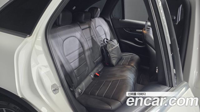 Mercedes-Benz GLC-Class GLC300 4MATIC