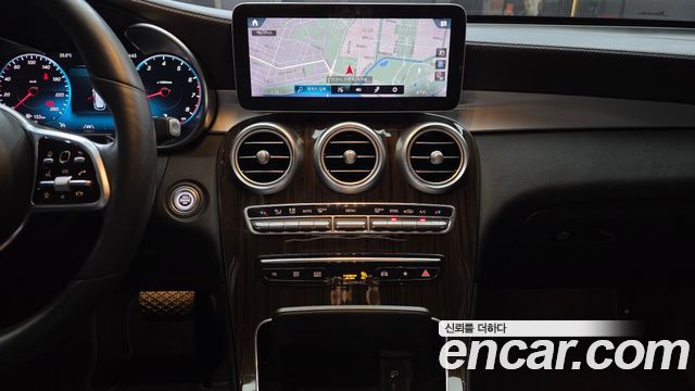Mercedes-Benz GLC-Class GLC300 4MATIC
