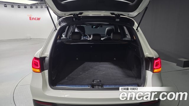 Mercedes-Benz GLC-Class GLC300 4MATIC