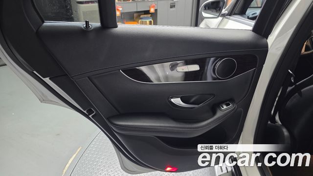 Mercedes-Benz GLC-Class GLC300 4MATIC