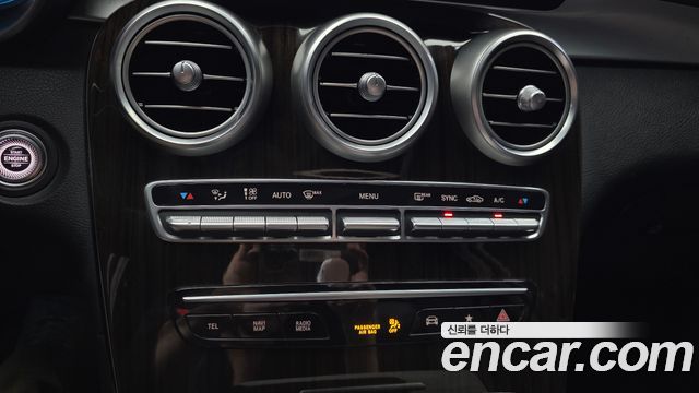 Mercedes-Benz GLC-Class GLC300 4MATIC