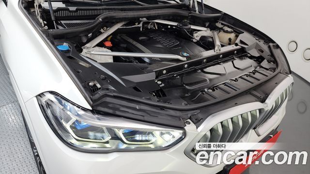 BMW X6 xDrive40i M Sports Online Exclusive Edition