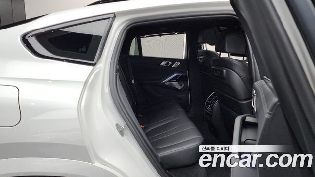 BMW X6 xDrive40i M Sports Online Exclusive Edition