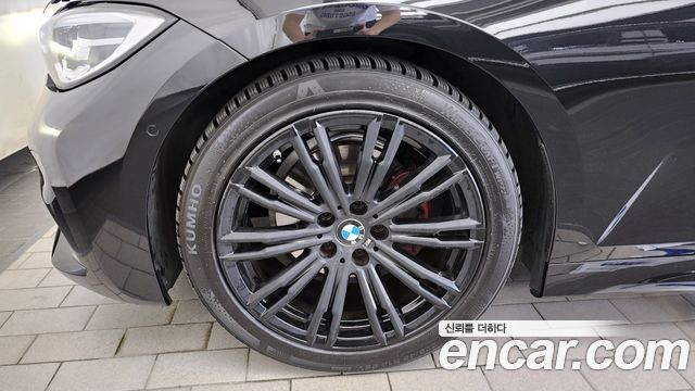 BMW 3-Series 320i M Sport