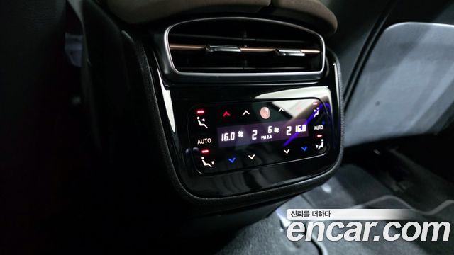 Mercedes-Benz EQS EQS450+