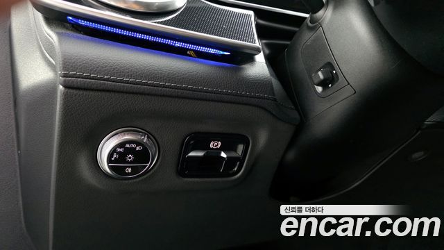 Mercedes-Benz EQS EQS450+