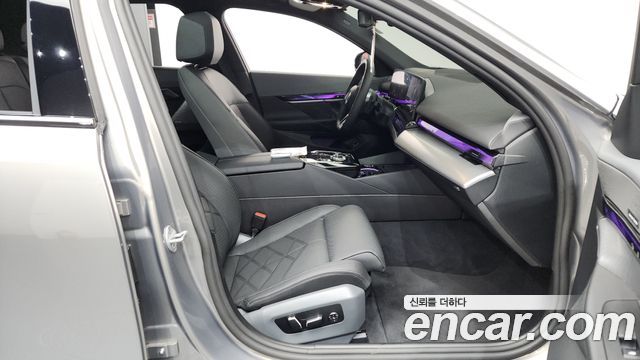 BMW 5-Series 530i xDrive M Sport