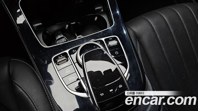 Mercedes-Benz E-Class E300e Exclusive