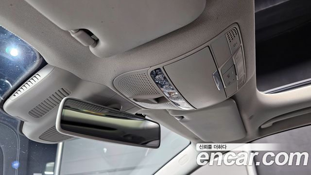 Mercedes-Benz E-Class E300e Exclusive