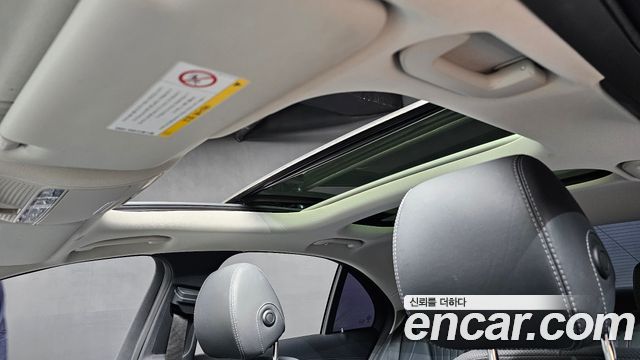 Mercedes-Benz E-Class E300e Exclusive