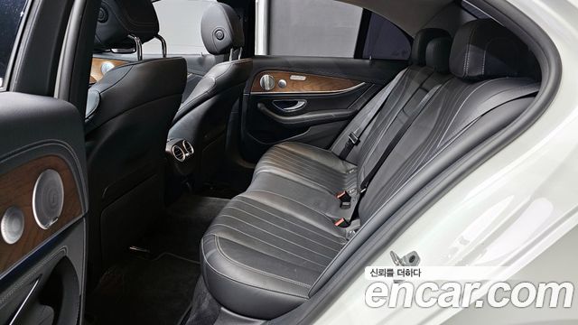 Mercedes-Benz E-Class E300e Exclusive