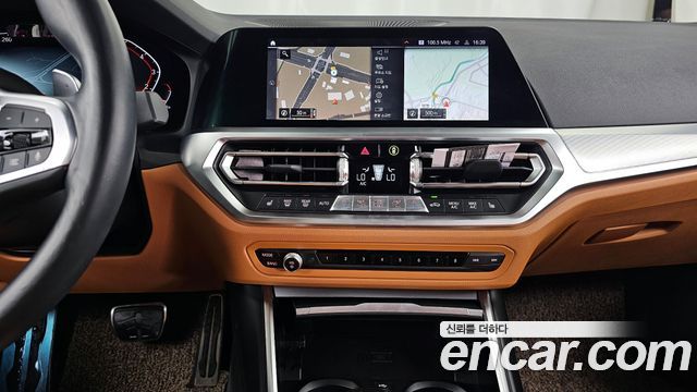 BMW 3-Series 320i M Sport