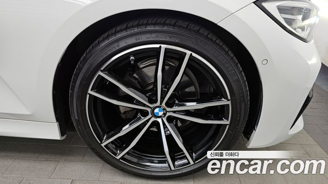 BMW 3-Series 320i M Sport