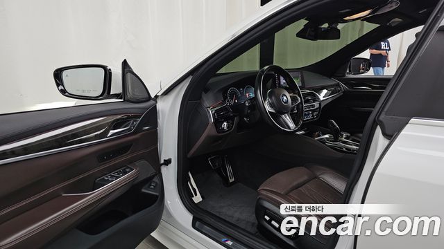 BMW Gran Turismo 640i xDrive M Sport