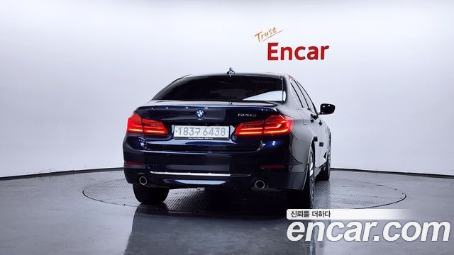 BMW 5-Series 520d Luxury Plus