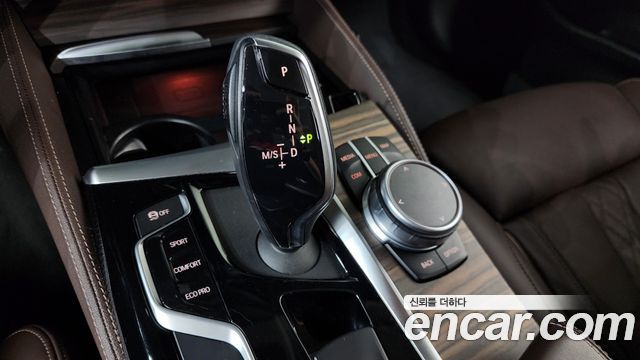 BMW 5-Series 520d Luxury Plus
