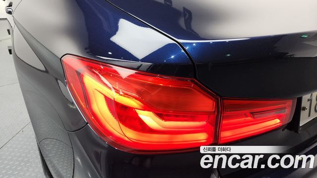 BMW 5-Series 520d Luxury Plus