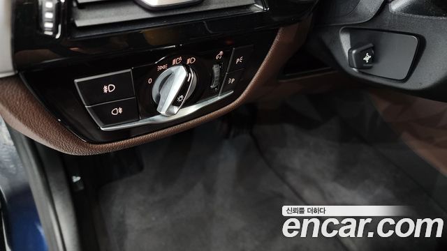BMW 5-Series 520d Luxury Plus