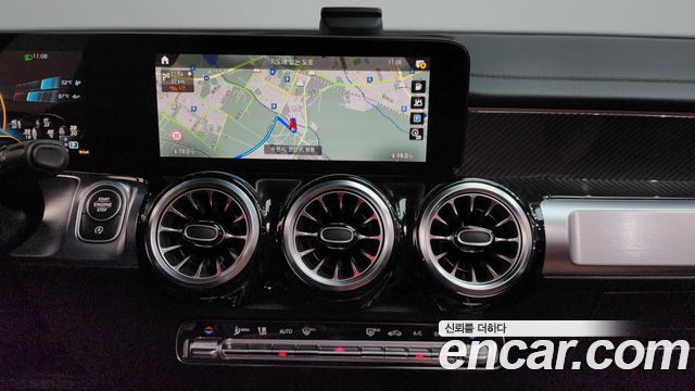Mercedes-Benz GLB-Class AMG GLB35 4MATIC