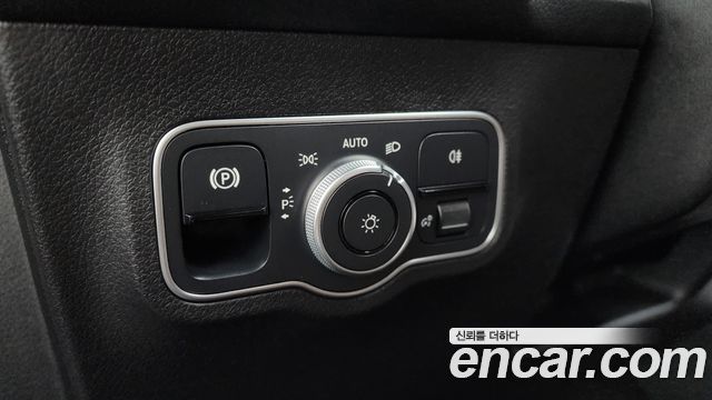 Mercedes-Benz GLB-Class AMG GLB35 4MATIC