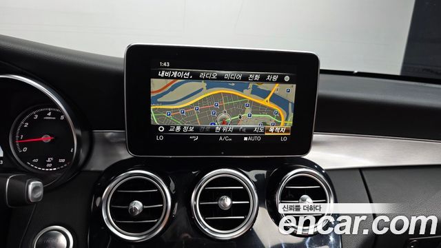 Mercedes-Benz C-Class C200 Cabriolet