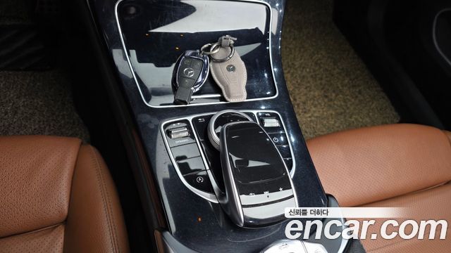 Mercedes-Benz C-Class C200 Cabriolet