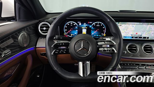 Mercedes-Benz E-Class E350 4MATIC AMG Line