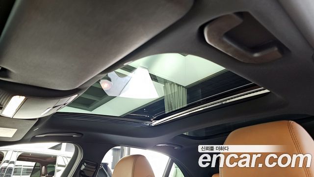 Mercedes-Benz E-Class E350 4MATIC AMG Line