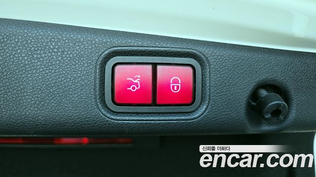 Mercedes-Benz E-Class E350 4MATIC AMG Line