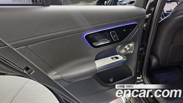 Mercedes-Benz GLC-Class GLC300 4MATIC Avnatgarde Coupe