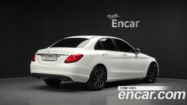 Mercedes-Benz C-Class C200