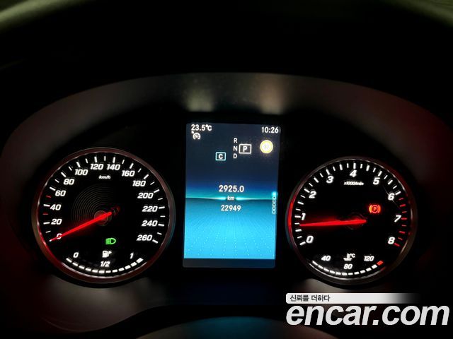 Mercedes-Benz C-Class C200