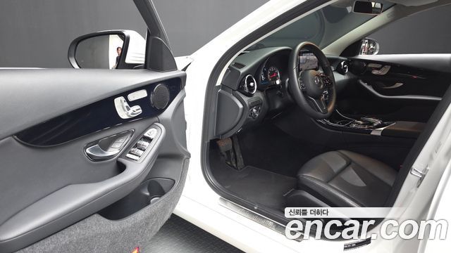 Mercedes-Benz C-Class C200